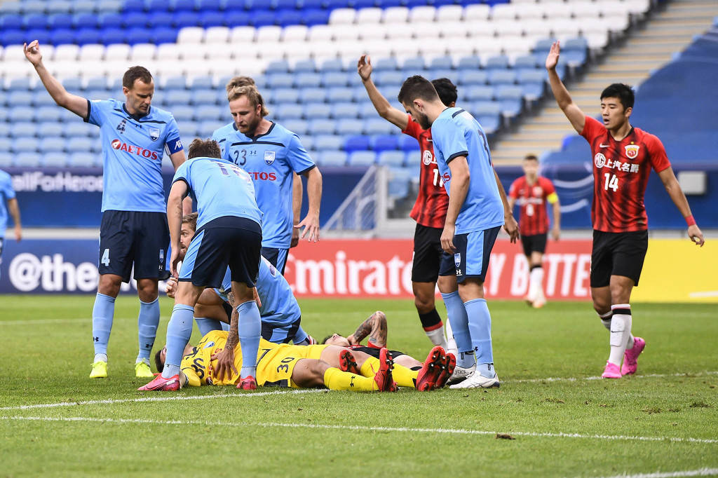 yabo-转折点费耶诺德防线松动，亚冠今夜攻防权衡，态度坚定，阵容厚度经受考验的简单介绍-yabo